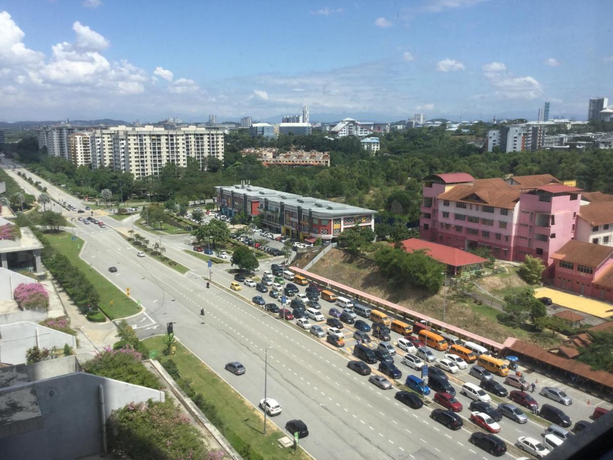 Cyberjaya Tamarind Suites,Mediya Homestay エクステリア 写真